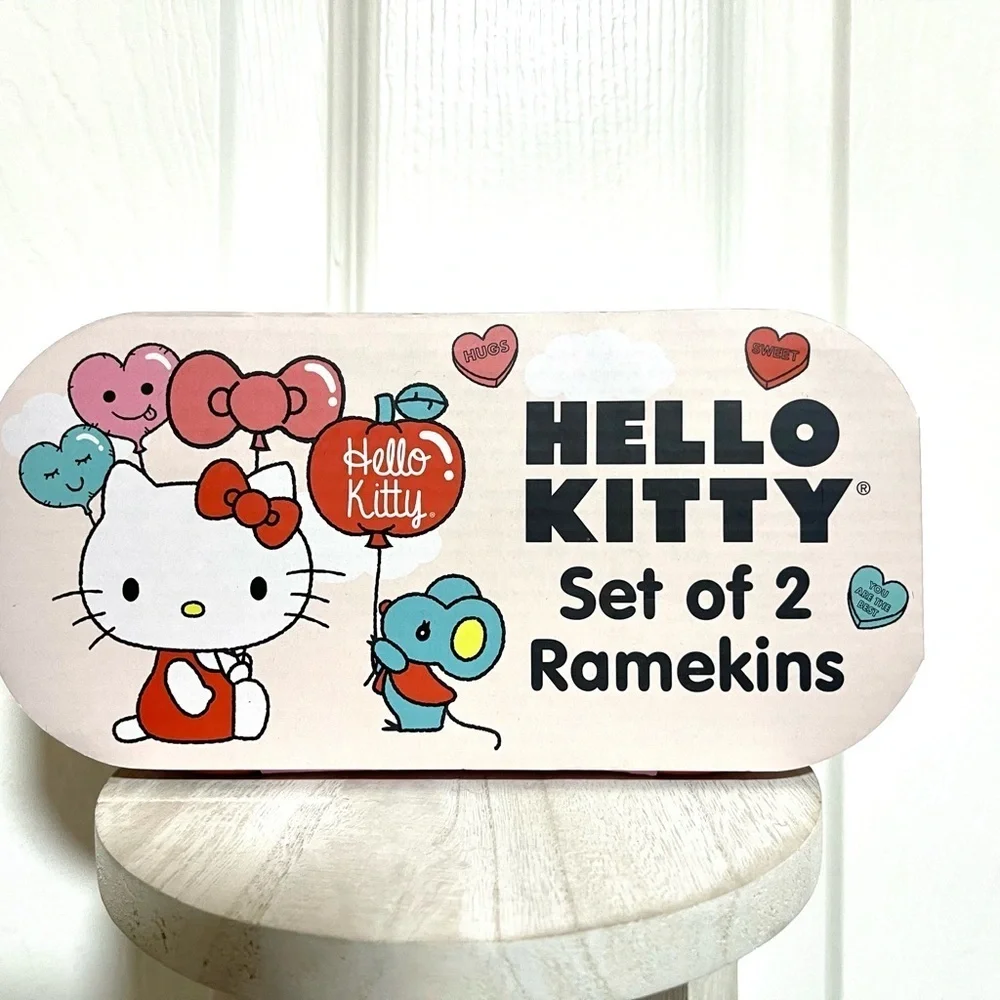 Hello Kitty | Set Of 2 Glass Ramkins | Valentine Exclusive